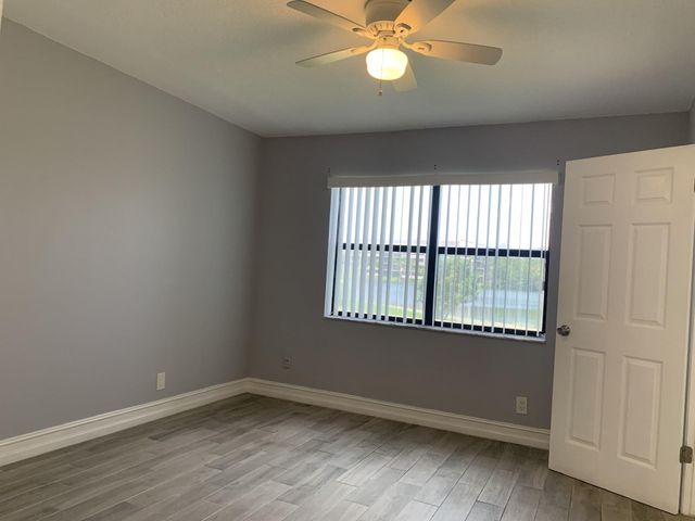 10011 Winding Lake Road 101, Sunrise, FL 33351