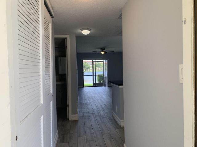 10011 Winding Lake Road 101, Sunrise, FL 33351
