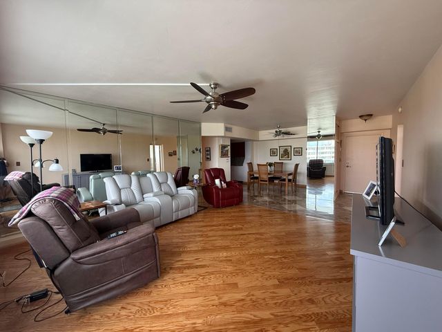 3233 NE 34th Street 1601, Fort Lauderdale, FL 33308