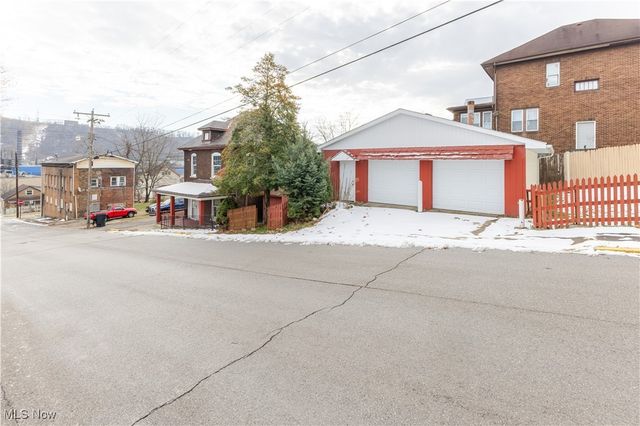 3002 Elm Street, Weirton, WV 26062