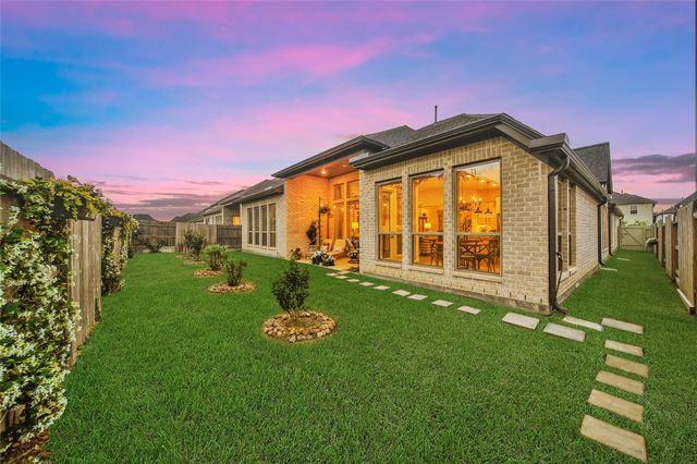 17522 Shoebutton, Conroe, TX 77385