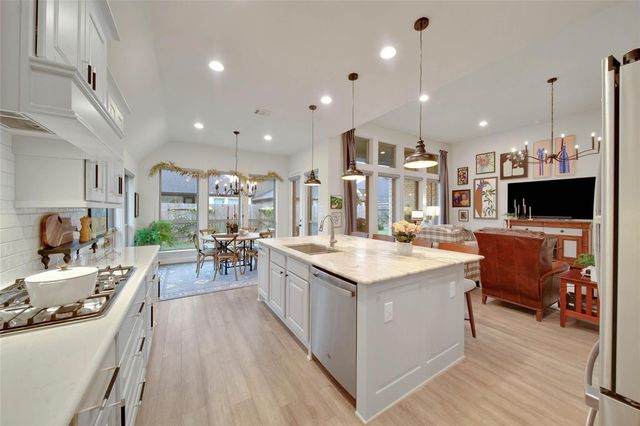 17522 Shoebutton, Conroe, TX 77385