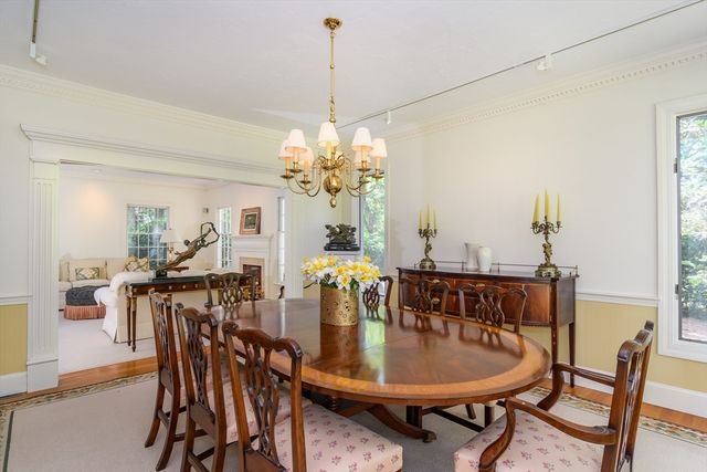 41 Phillips Rd, Sudbury, MA 01776