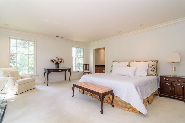 41 Phillips Rd, Sudbury, MA 01776