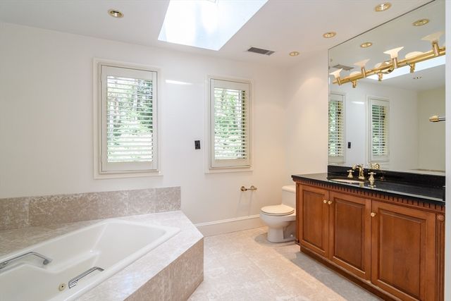 41 Phillips Rd, Sudbury, MA 01776