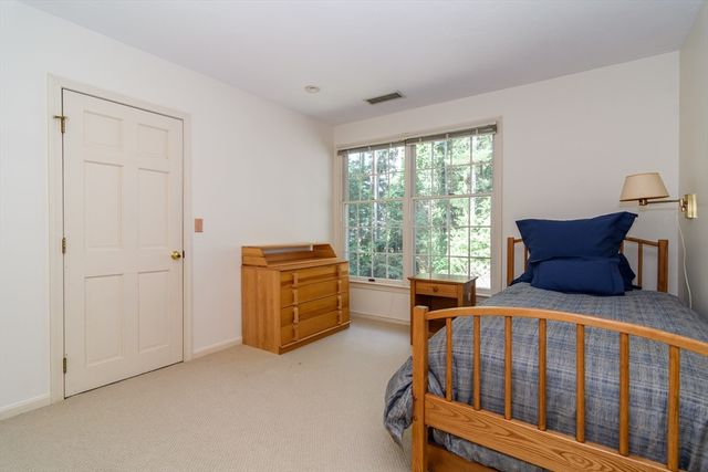 41 Phillips Rd, Sudbury, MA 01776