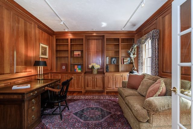 41 Phillips Rd, Sudbury, MA 01776
