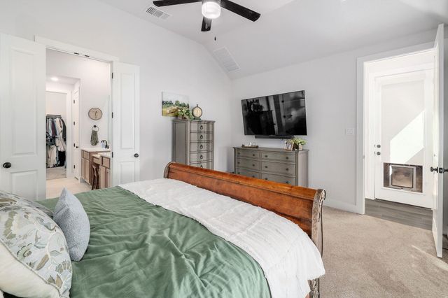 1304 Highcrest Aly, Georgetown, TX 78628