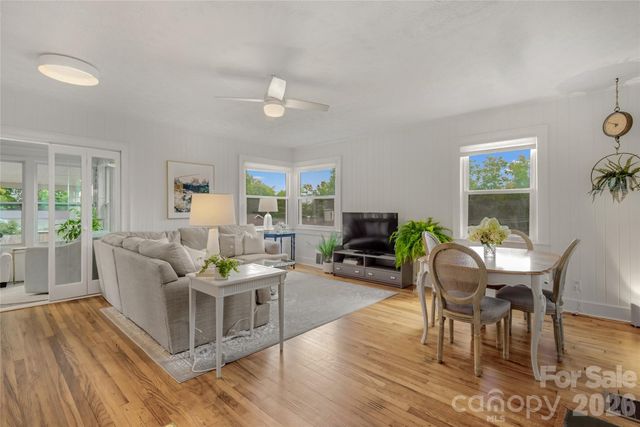 10 Springdale Road, Asheville, NC 28805