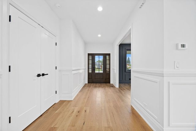 8743 Austin Avenue, Oak Lawn, IL 60453