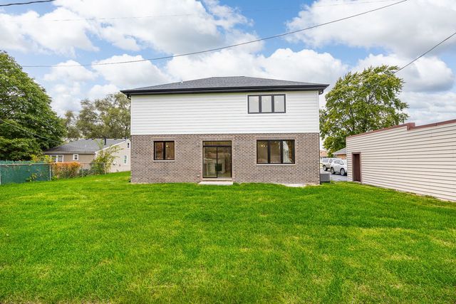 8743 Austin Avenue, Oak Lawn, IL 60453