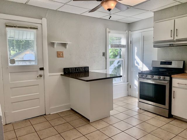 101 Horne Street, St. Charles, IL 60174