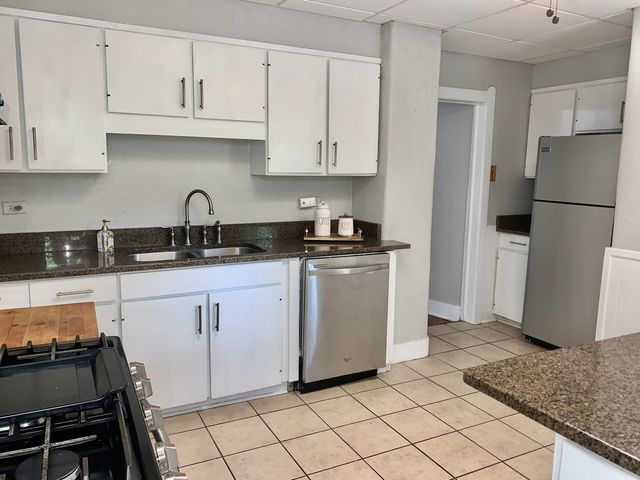 101 Horne Street, St. Charles, IL 60174