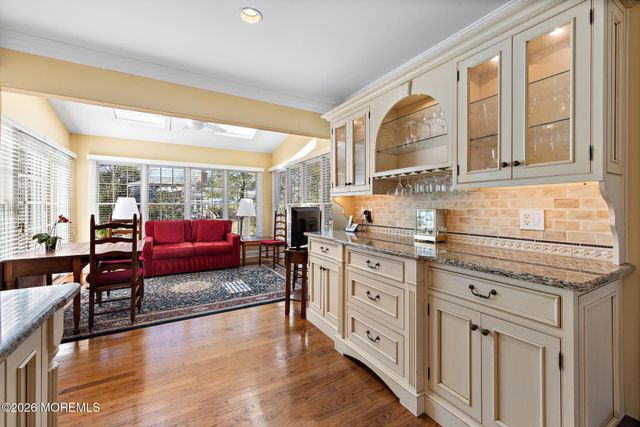 194 Heritage Court, Little Silver, NJ 07739