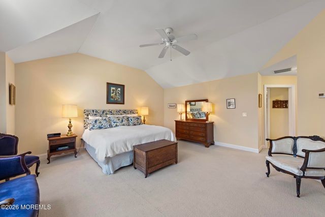 194 Heritage Court, Little Silver, NJ 07739