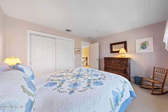 194 Heritage Court, Little Silver, NJ 07739