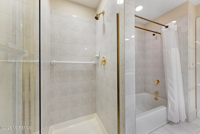 194 Heritage Court, Little Silver, NJ 07739