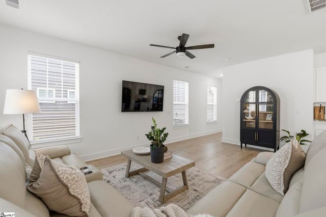 1049 Nadine Way, Greer, SC 29651