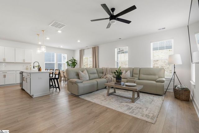 1049 Nadine Way, Greer, SC 29651