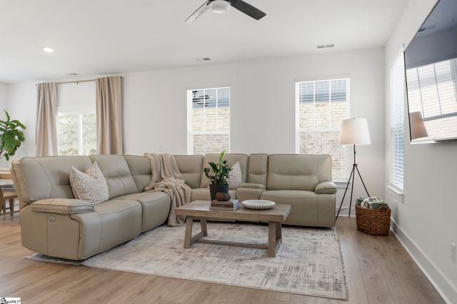 1049 Nadine Way, Greer, SC 29651