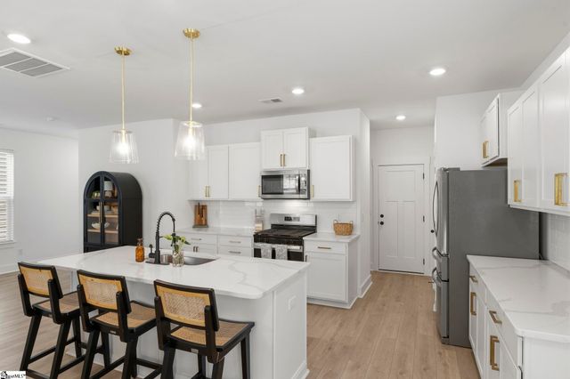 1049 Nadine Way, Greer, SC 29651