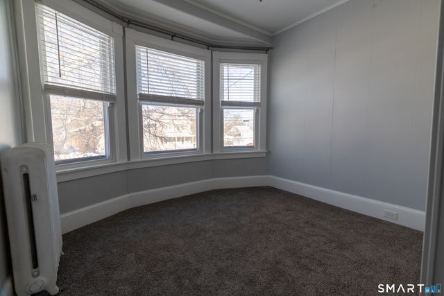 90 School Street, New London, CT 06320