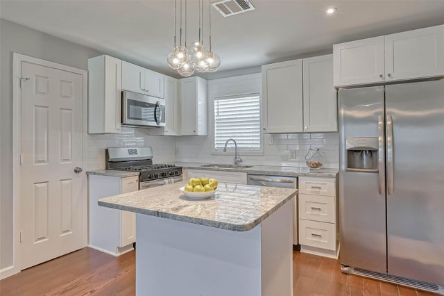 3818 Noah Street, Houston, TX 77021