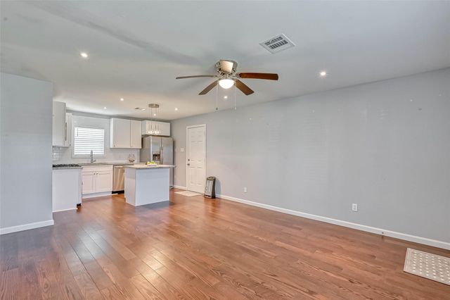 3818 Noah Street, Houston, TX 77021