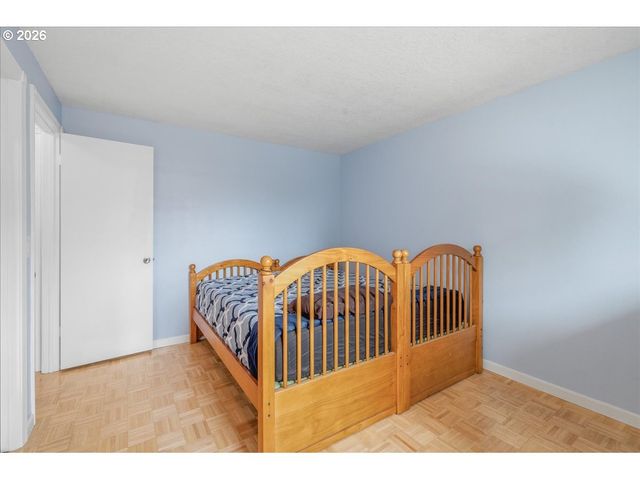 552 Se 32ND Ave, Hillsboro, OR 97123