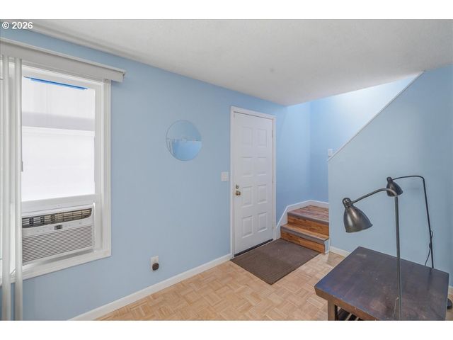 552 Se 32ND Ave, Hillsboro, OR 97123