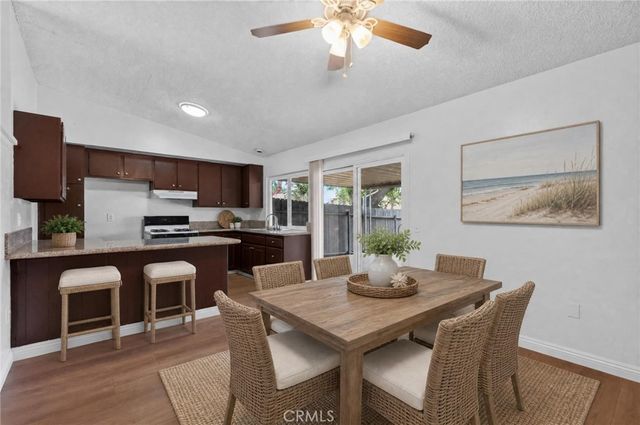 6377 La Mirada Way, Riverside, CA 92504