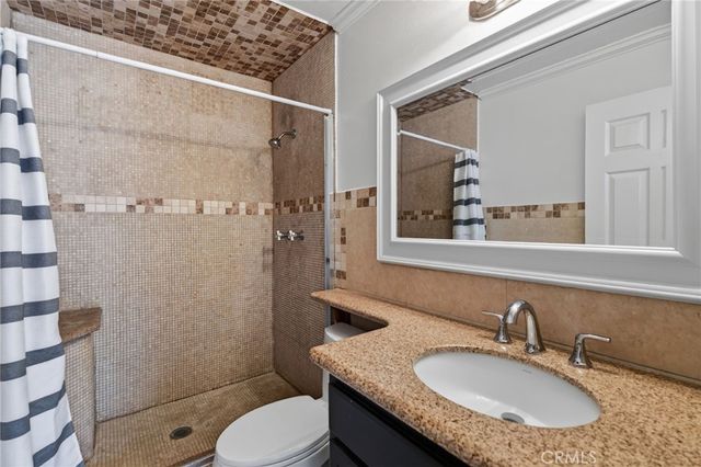 6377 La Mirada Way, Riverside, CA 92504
