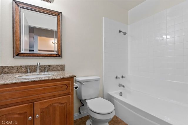 6377 La Mirada Way, Riverside, CA 92504