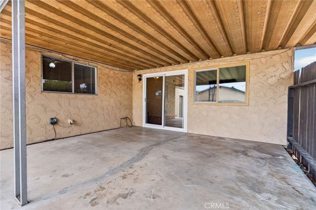 6377 La Mirada Way, Riverside, CA 92504