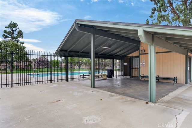 6377 La Mirada Way, Riverside, CA 92504