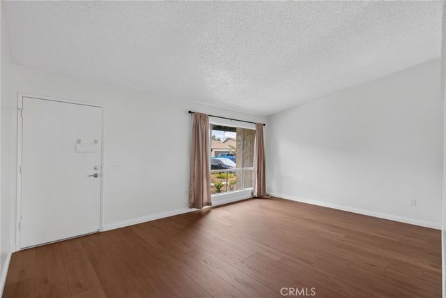 6377 La Mirada Way, Riverside, CA 92504