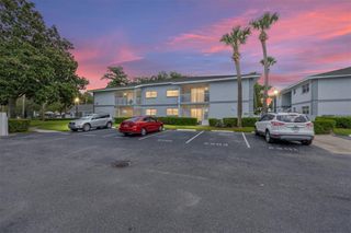 588 FAIRWAYS LANE E101, Ocala, FL 34472