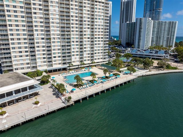 500 Bayview Dr 1520, Sunny Isles Beach, FL 33160