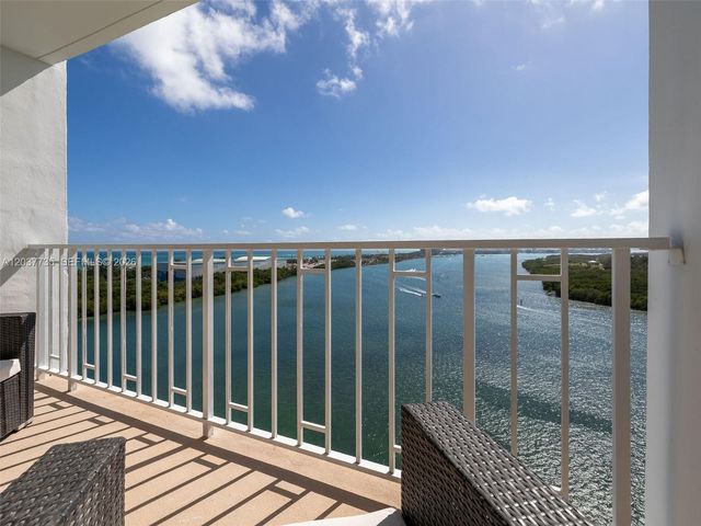 500 Bayview Dr 1520, Sunny Isles Beach, FL 33160