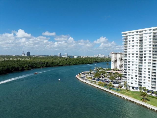 500 Bayview Dr 1520, Sunny Isles Beach, FL 33160