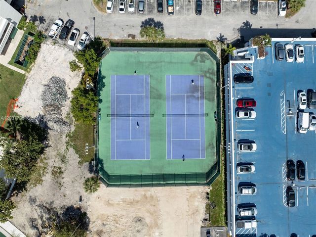 500 Bayview Dr 1520, Sunny Isles Beach, FL 33160