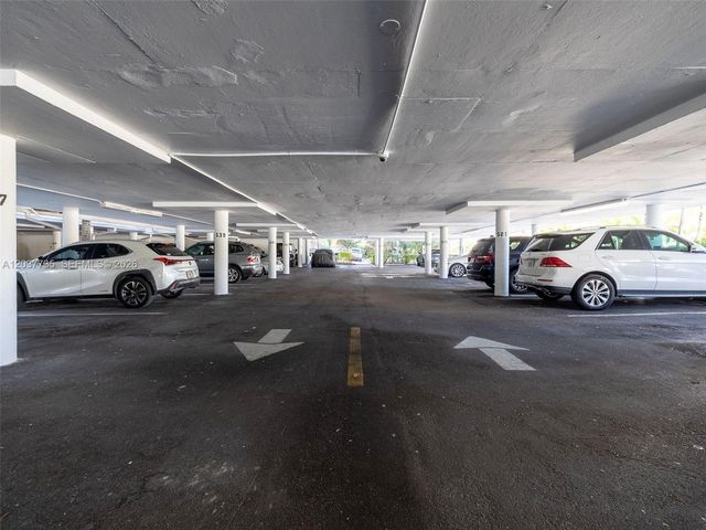 500 Bayview Dr 1520, Sunny Isles Beach, FL 33160