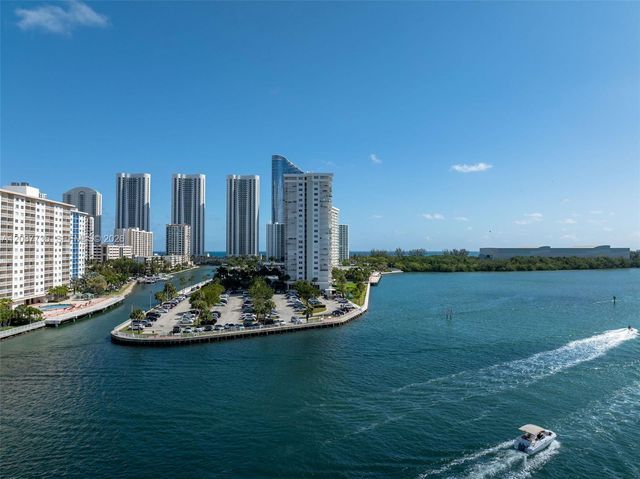 500 Bayview Dr 1520, Sunny Isles Beach, FL 33160