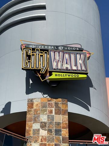 3754 Fredonia Drive, Los Angeles, CA 90068