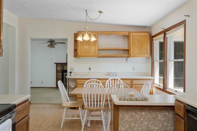275 N Parkway Drive, Delaware, OH 43015