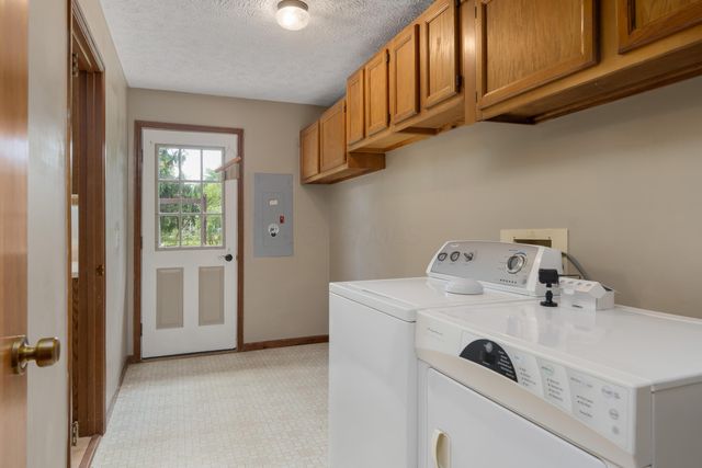 275 N Parkway Drive, Delaware, OH 43015