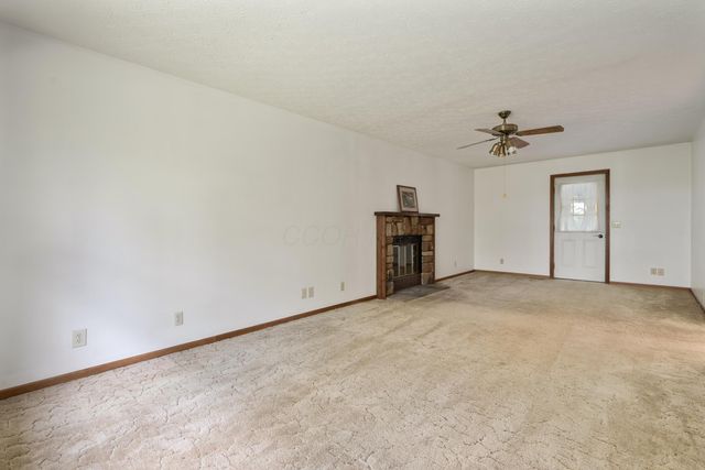 275 N Parkway Drive, Delaware, OH 43015