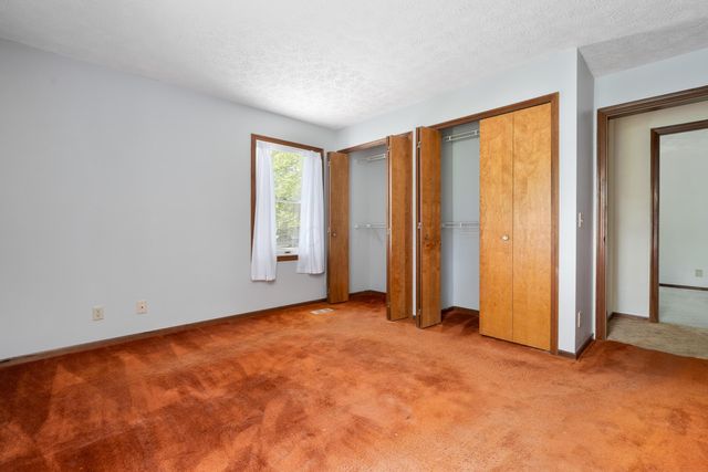 275 N Parkway Drive, Delaware, OH 43015