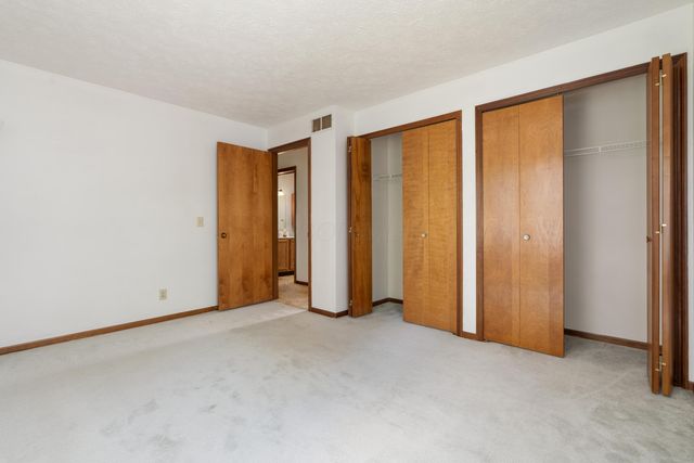 275 N Parkway Drive, Delaware, OH 43015
