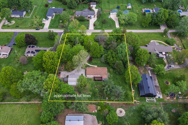 275 N Parkway Drive, Delaware, OH 43015